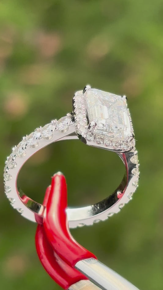 3 Carat Emerald Cut Lab Diamond Halo Ring in 14K Yellow Gold | IGI Certified